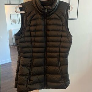 Green lululemon puffer vest